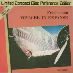 Voyager in Expanse by Friedemann