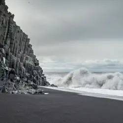 The Black Sand (Slowed) by Warmth
