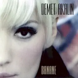 Banane by Demet Akalın