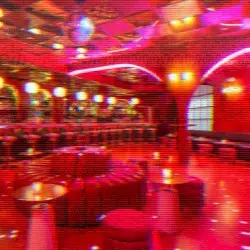 Strawberry Stadium by E Z R A ゴーバー
