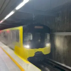 Eastbound to Union Station by Metro Rail