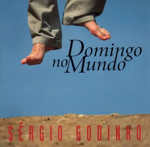 Domingo no Mundo by Sérgio Godinho