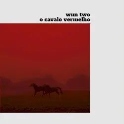 O Cavalo Vermelho by Wun Two