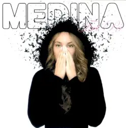 Tæt på by Medina