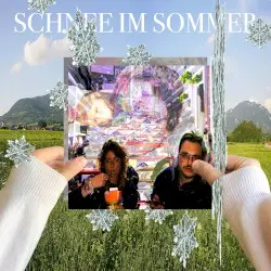 Schnee im Sommer by MOLA